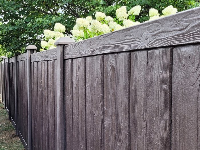 wood fencing, Indianapolis wooden fences, Indiana wood privacy fences
