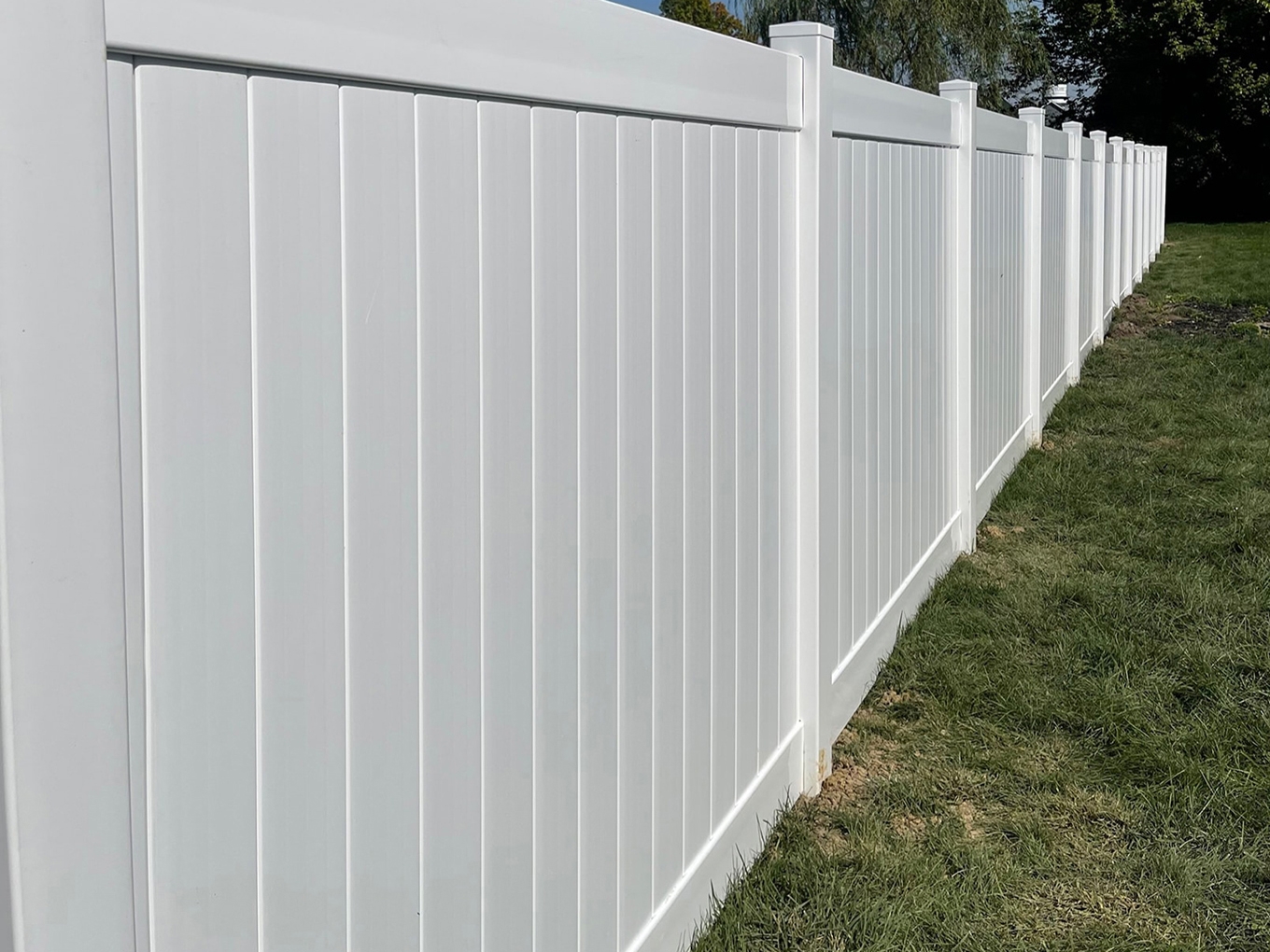 Photo of a vinyl privacy fence in Indianapolis, IN