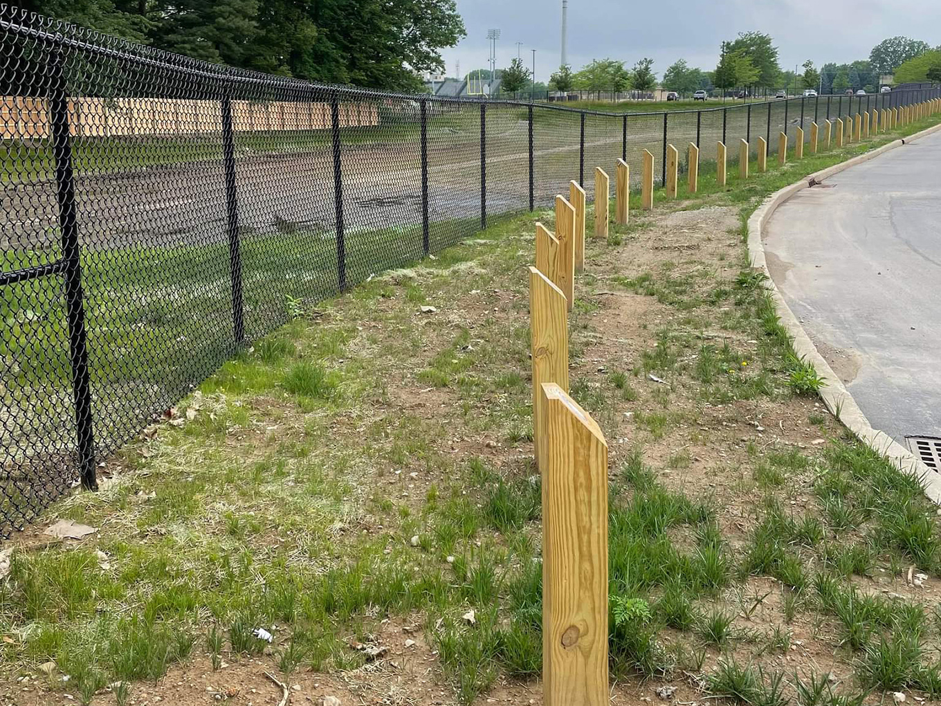 Photo of a Indianapolis commercial fence at a school