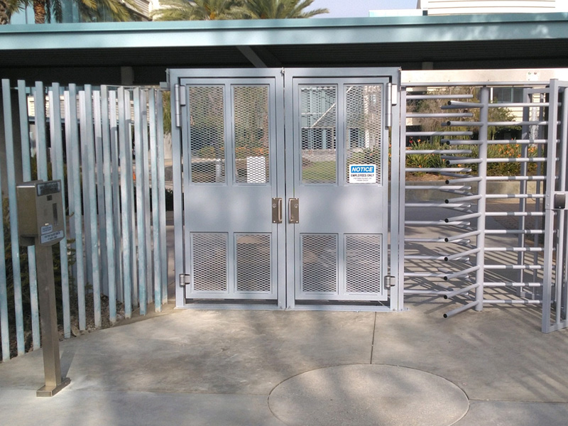 Turnstiles & Partitions Fence Contractor in Indianapolis Indiana