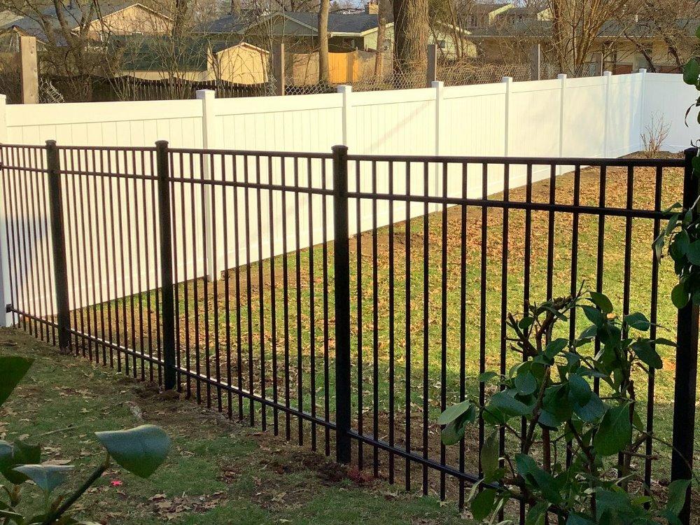 Muncie Indiana residential fencing