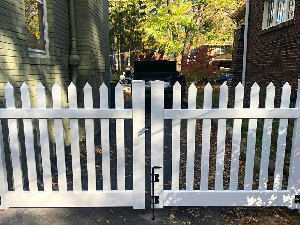 New Palestine Indiana DIY Fence Installation