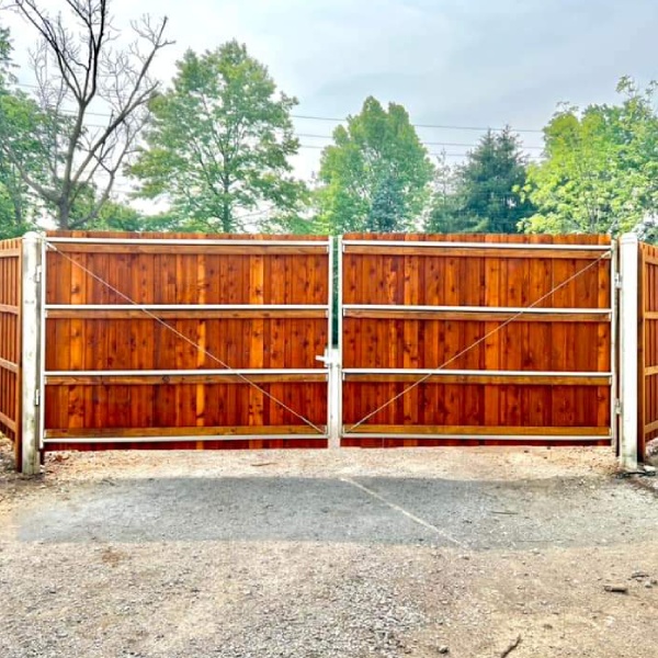 Fence company in Indianapolis Indiana